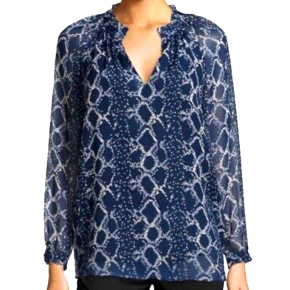 Diane Von Furstenberg Leysa silk blue snake pattern blouse size 10 flaw